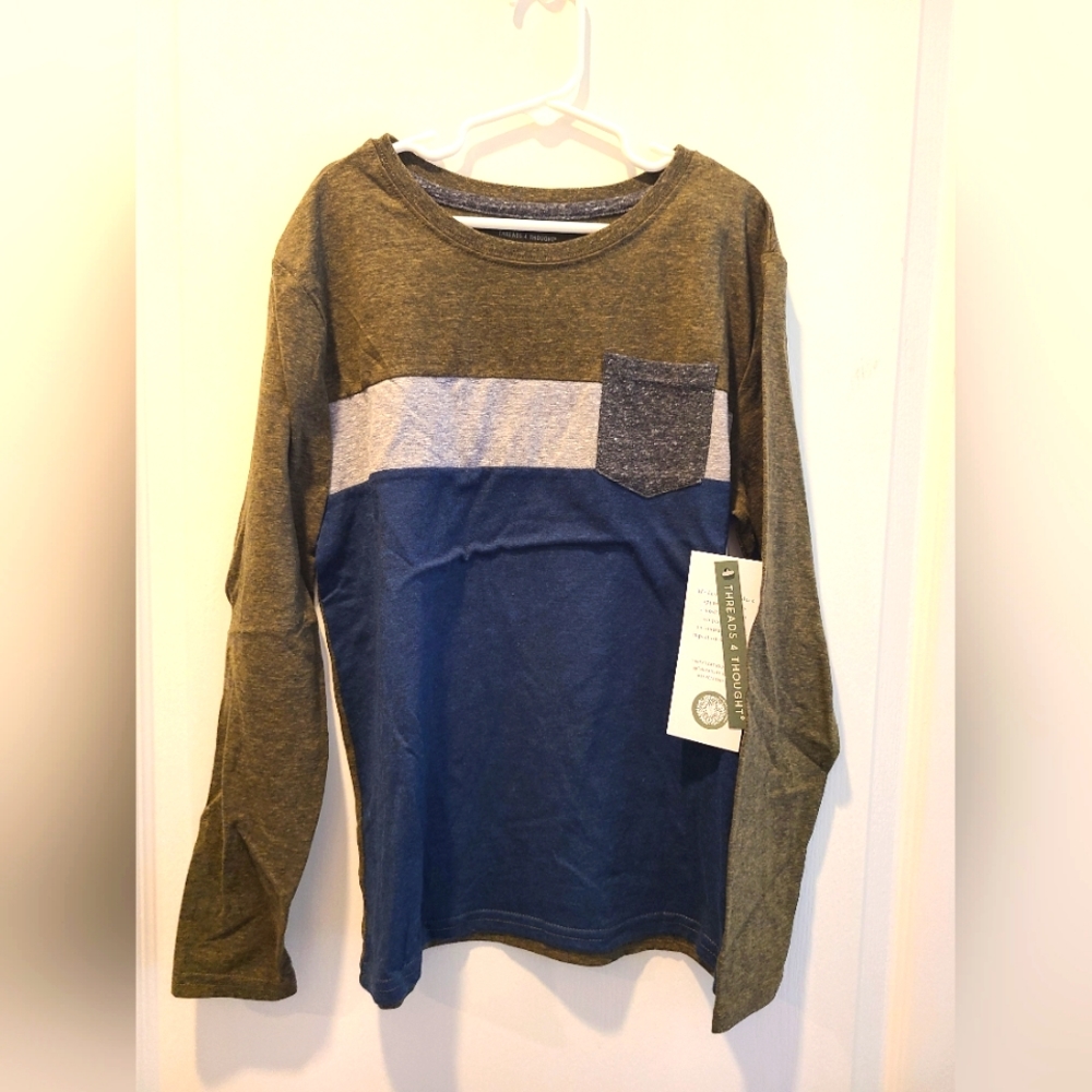 Boys size 10 long sleeved tee